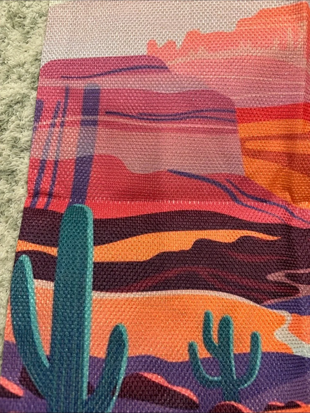 Unbranded vibrant desert